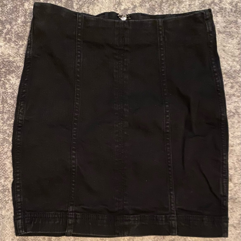 Free People 0 black denim mini skirt.